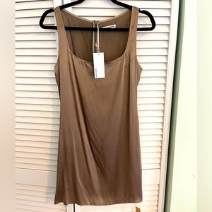 NWT Reformation Darcey Dress Sz 4 Color Bayou